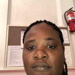 Meet your Posher, Paula